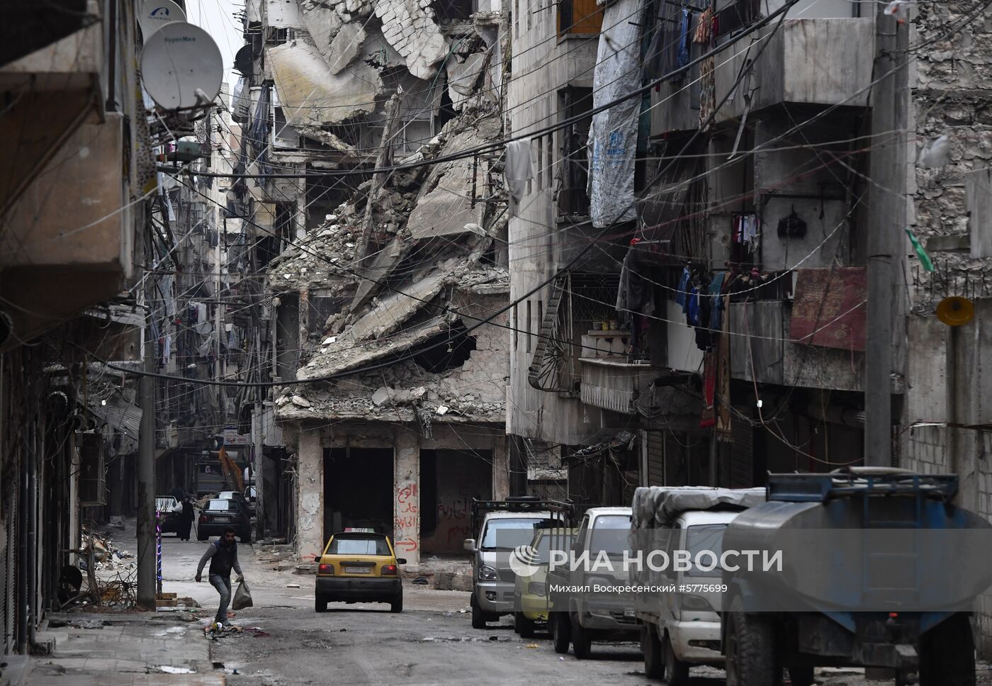 Жизнь в разрушенных районах сирийского Алеппо