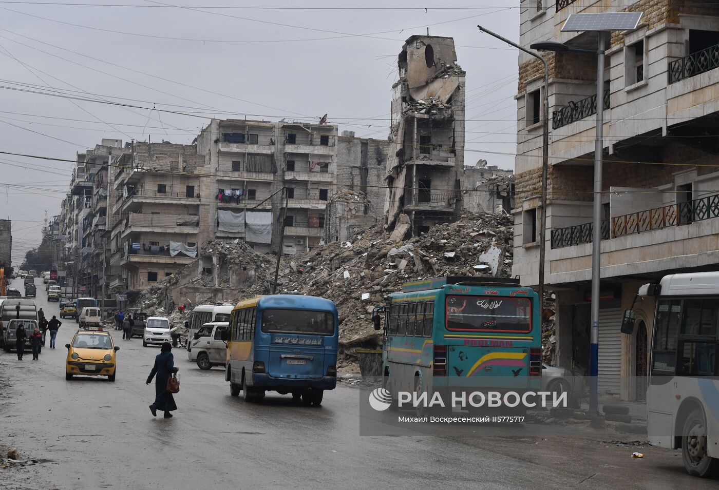 Жизнь в разрушенных районах сирийского Алеппо
