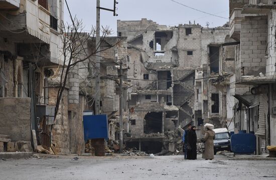 Жизнь в разрушенных районах сирийского Алеппо