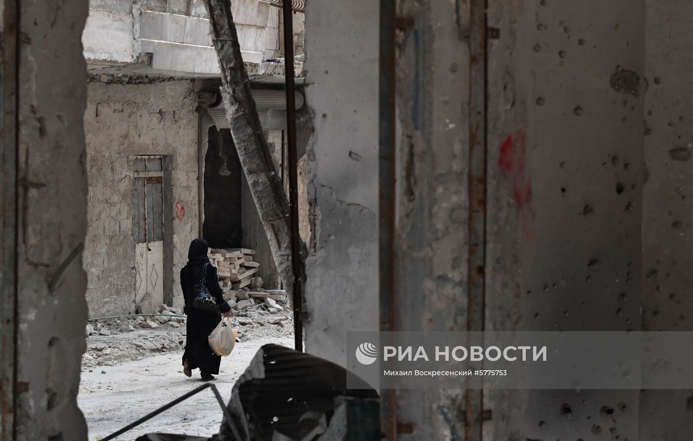 Жизнь в разрушенных районах сирийского Алеппо