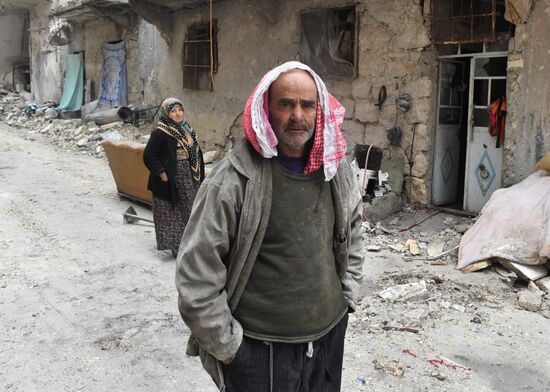 Жизнь в разрушенных районах сирийского Алеппо