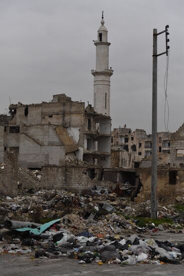 Жизнь в разрушенных районах сирийского Алеппо