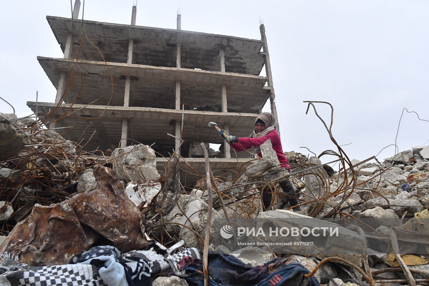 Жизнь в разрушенных районах сирийского Алеппо