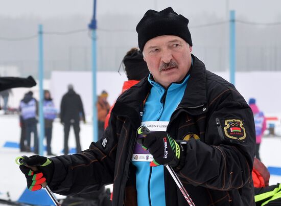 Президент Белоруссии А. Лукашенко принял участие в лыжной гонке "Минская лыжня - 2019"