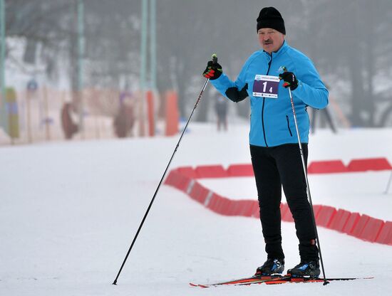 Президент Белоруссии А. Лукашенко принял участие в лыжной гонке "Минская лыжня - 2019"