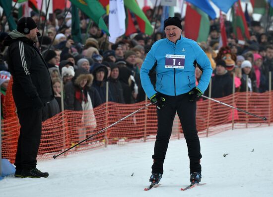 Президент Белоруссии А. Лукашенко принял участие в лыжной гонке "Минская лыжня - 2019"