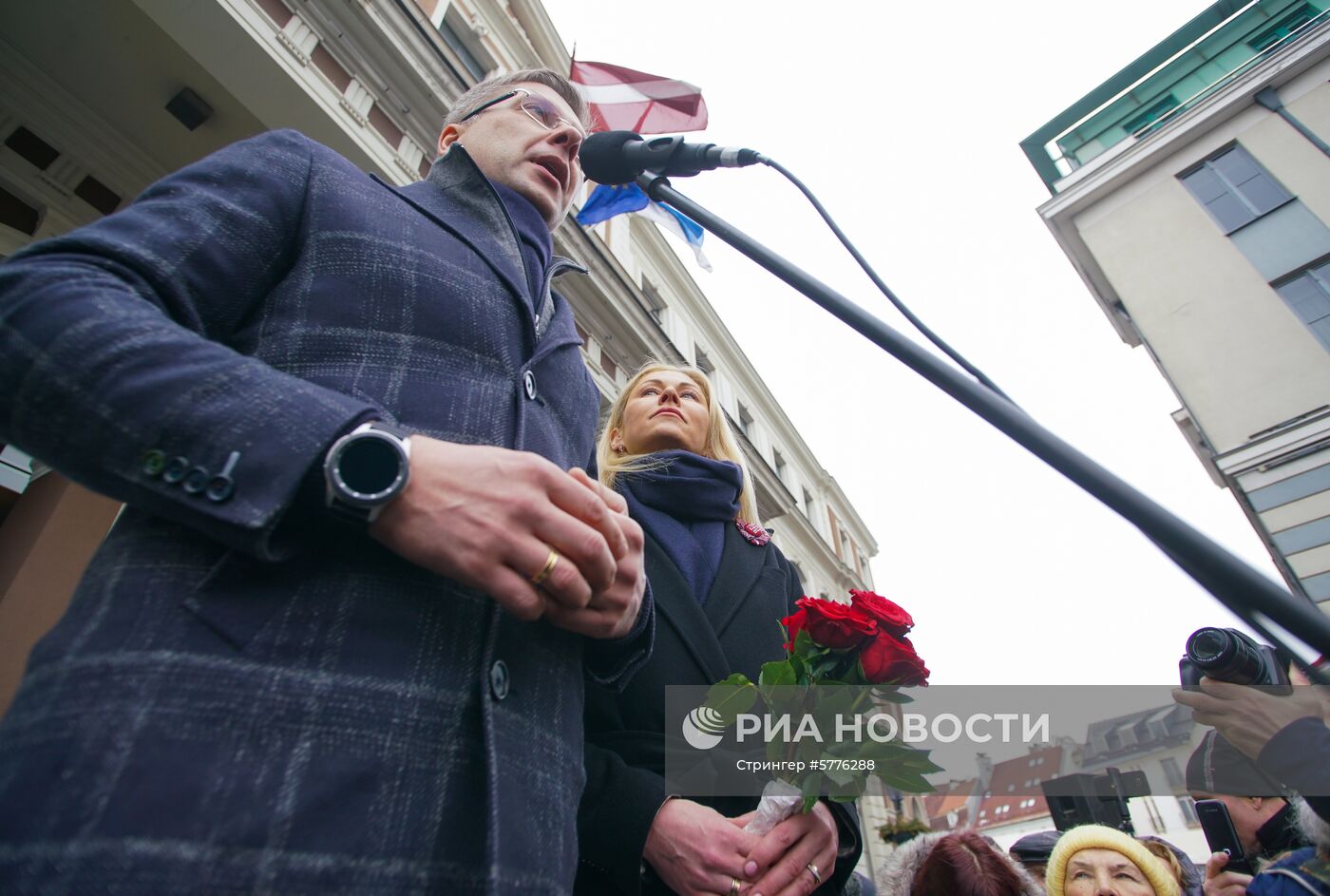 Акция в Риге в поддержку мэра города Н. Ушакова