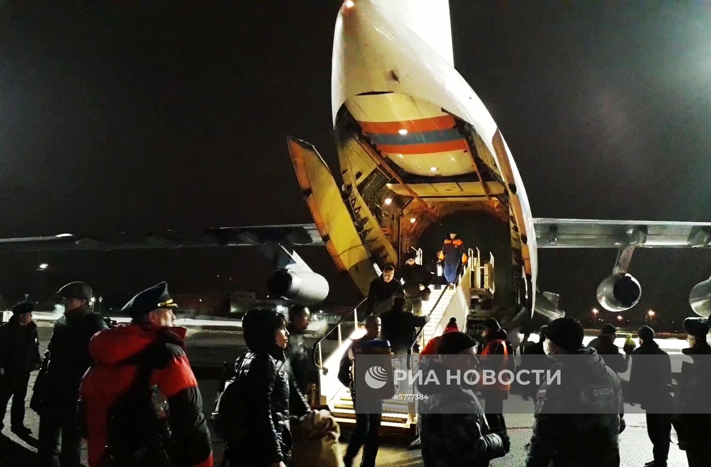 МЧС России осуществило эвакуацию российских детей из Багдада в Москву