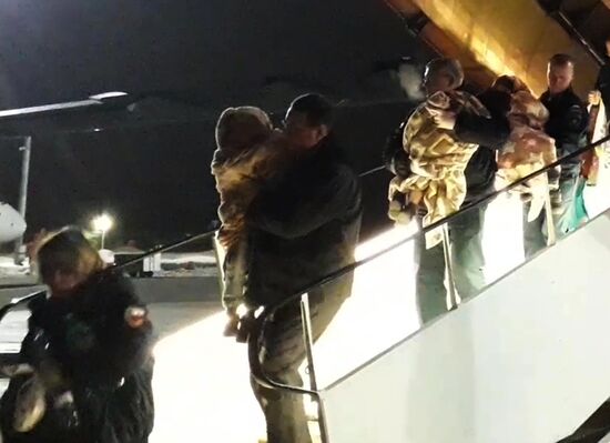 МЧС России осуществило эвакуацию российских детей из Багдада в Москву 