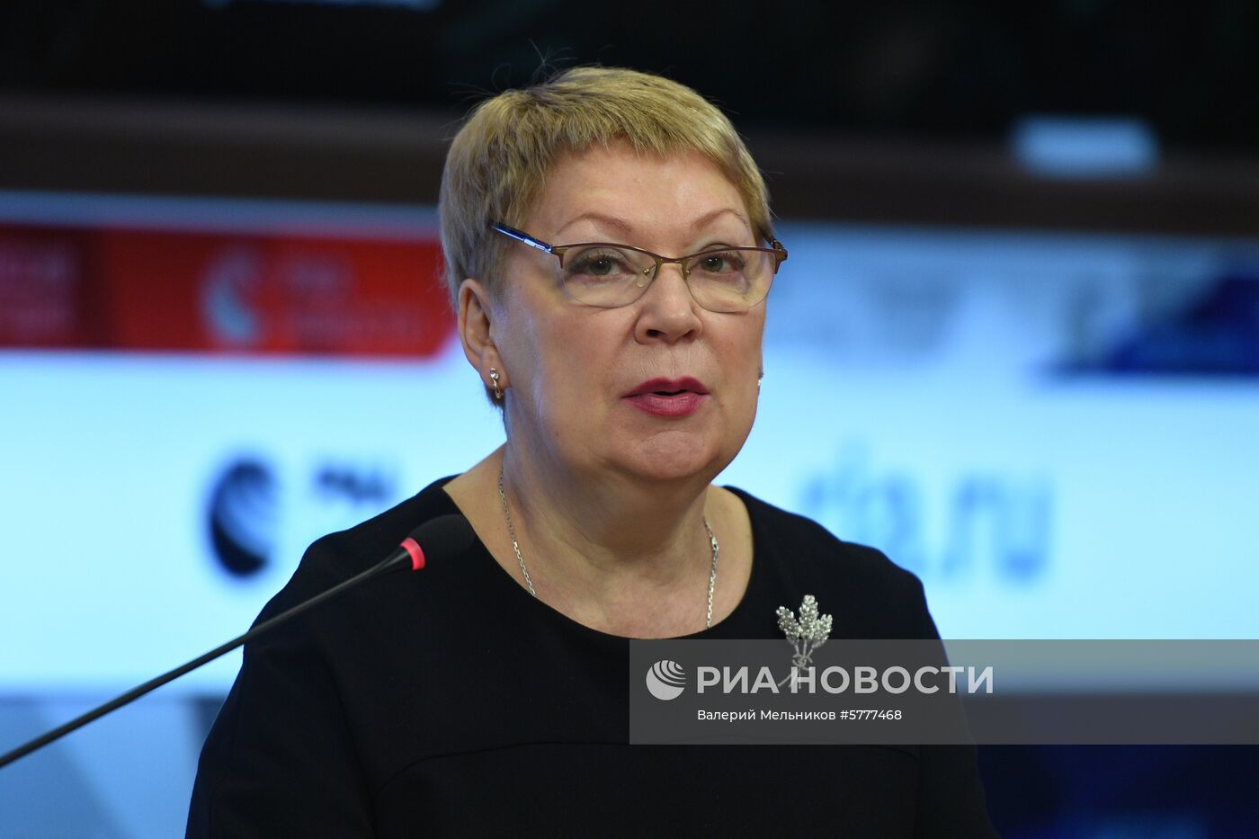 Круглый стол с участием министра просвещения РФ О. Васильевой