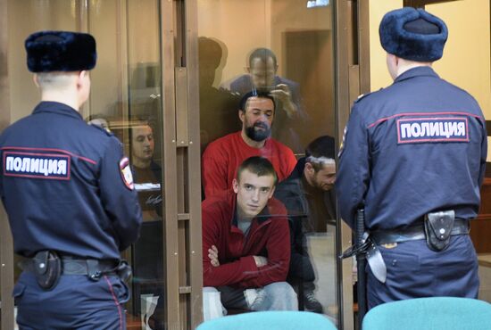 Рассмотрение жалобы на продление ареста украинским морякам