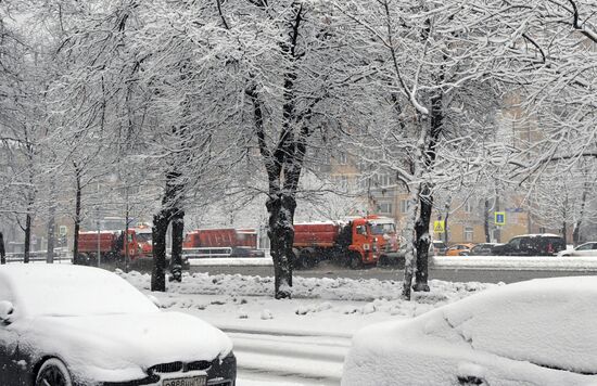 Снегопад в Москве