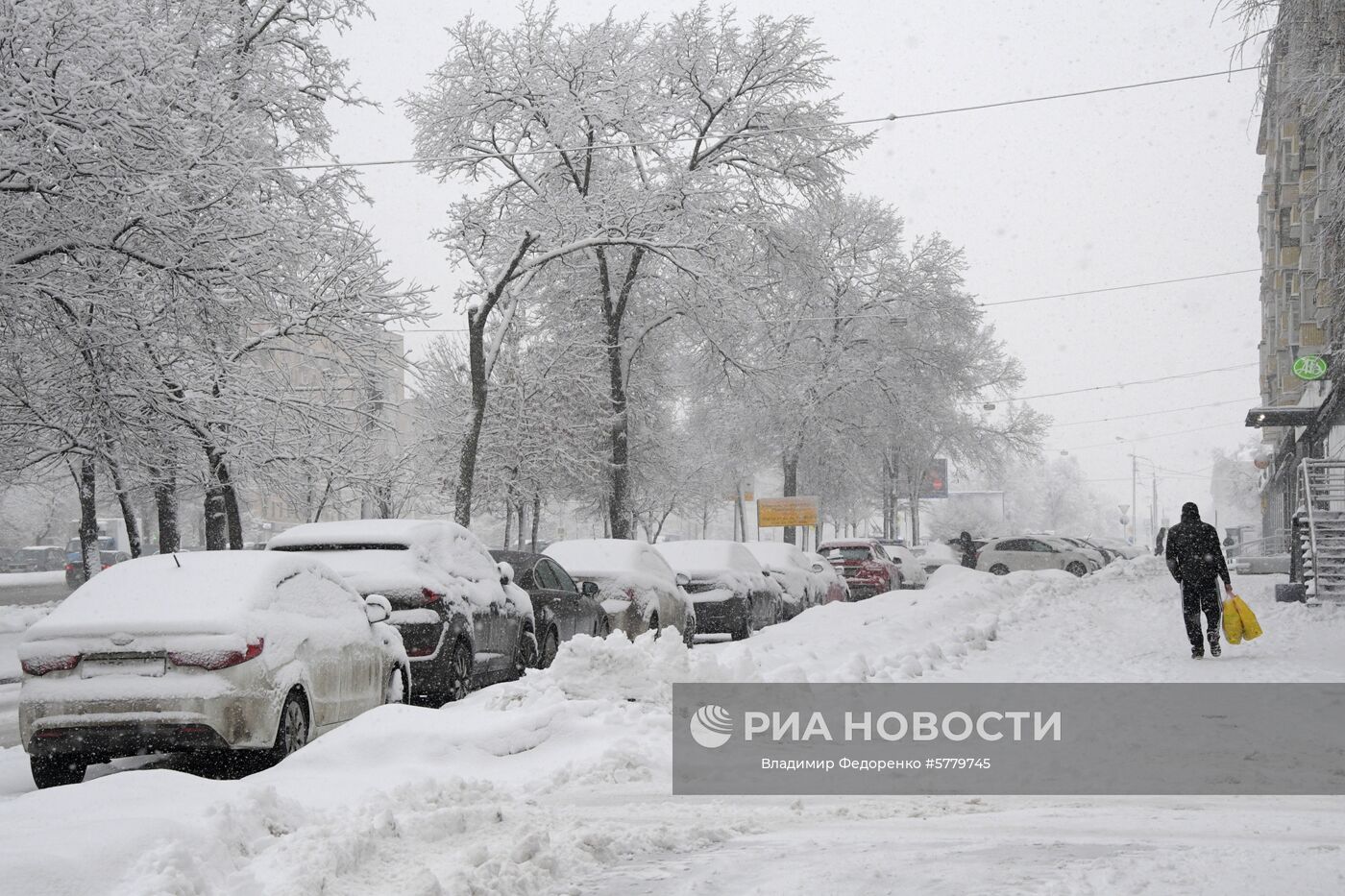 Снегопад в Москве