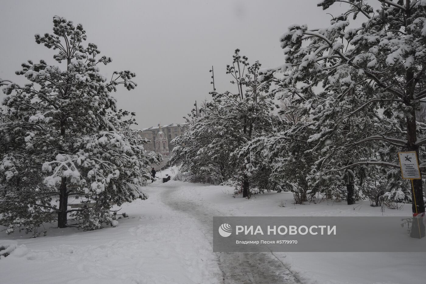 Снегопад в Москве