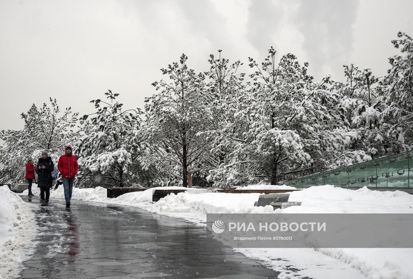 Снегопад в Москве