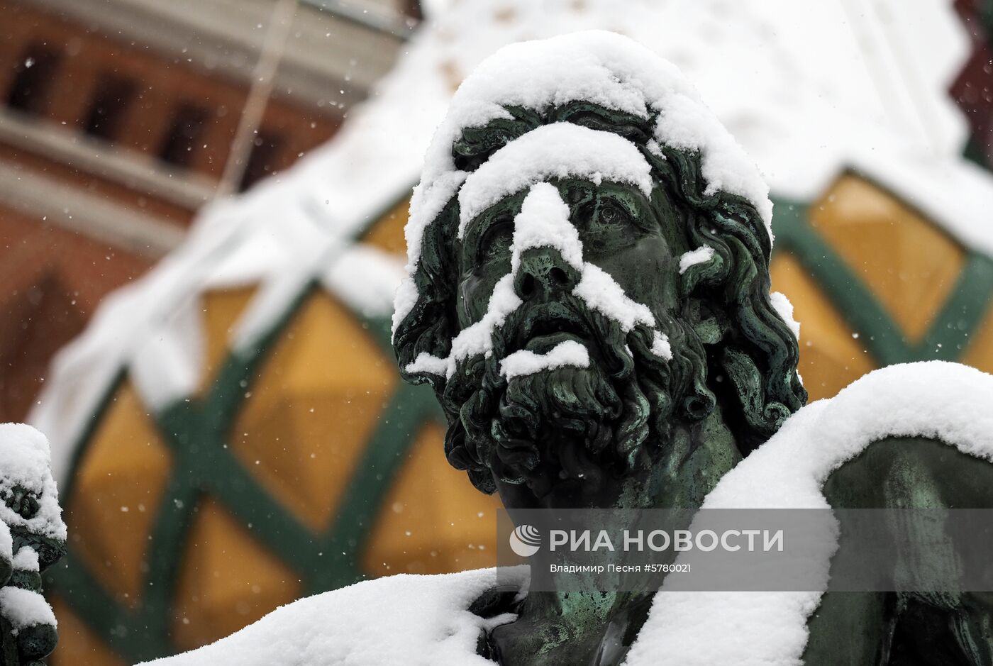 Снегопад в Москве