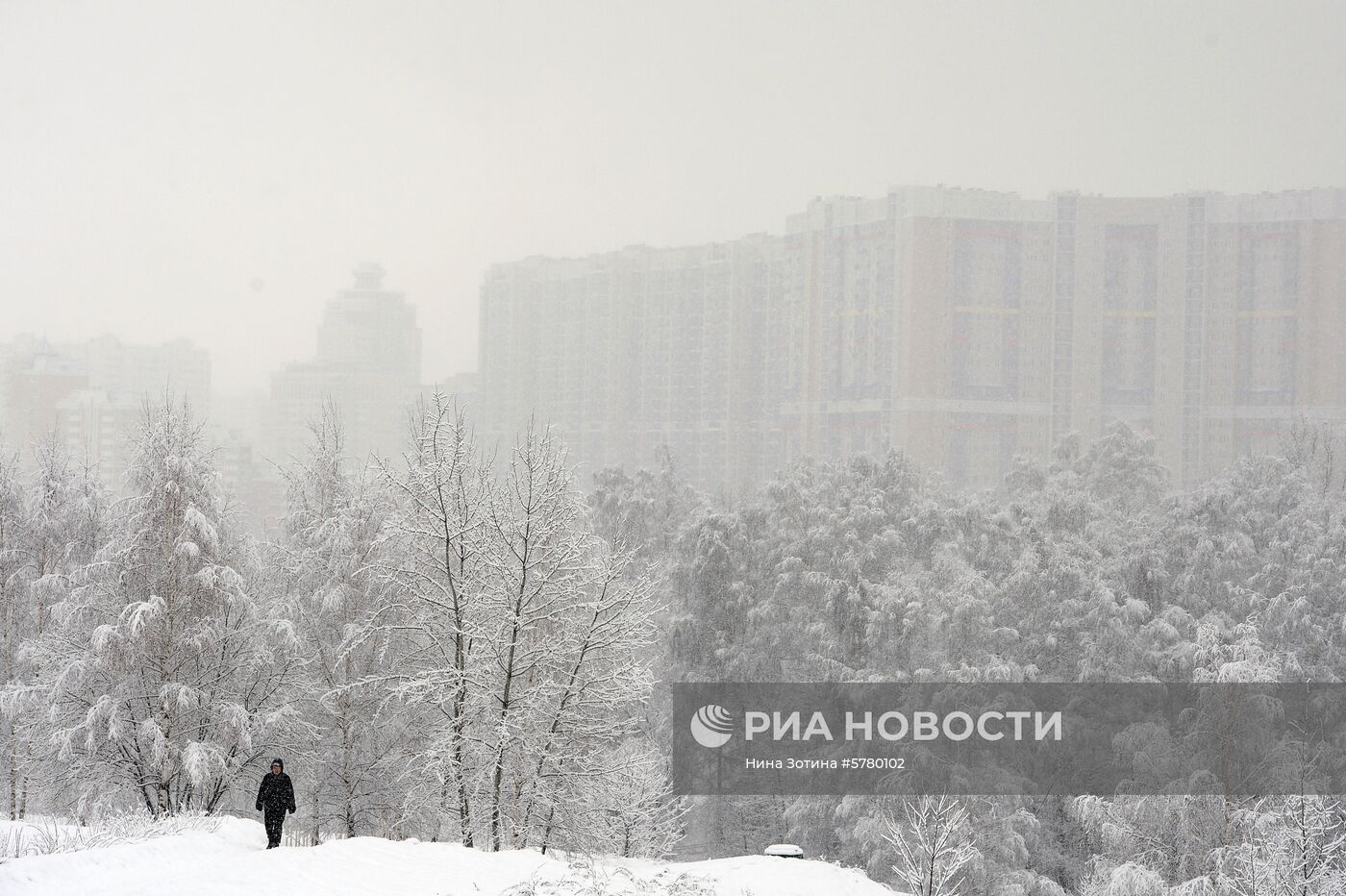 Снегопад в Москве