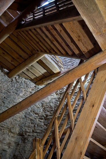 Города России. Псков, Изборск, Печоры