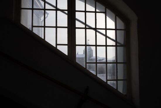 Города России. Псков, Изборск, Печоры