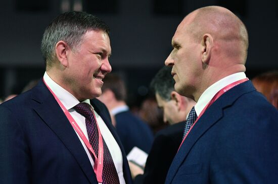 Форум «Здоровое общество. На пути к цели 80+» в рамках РИФ-2019