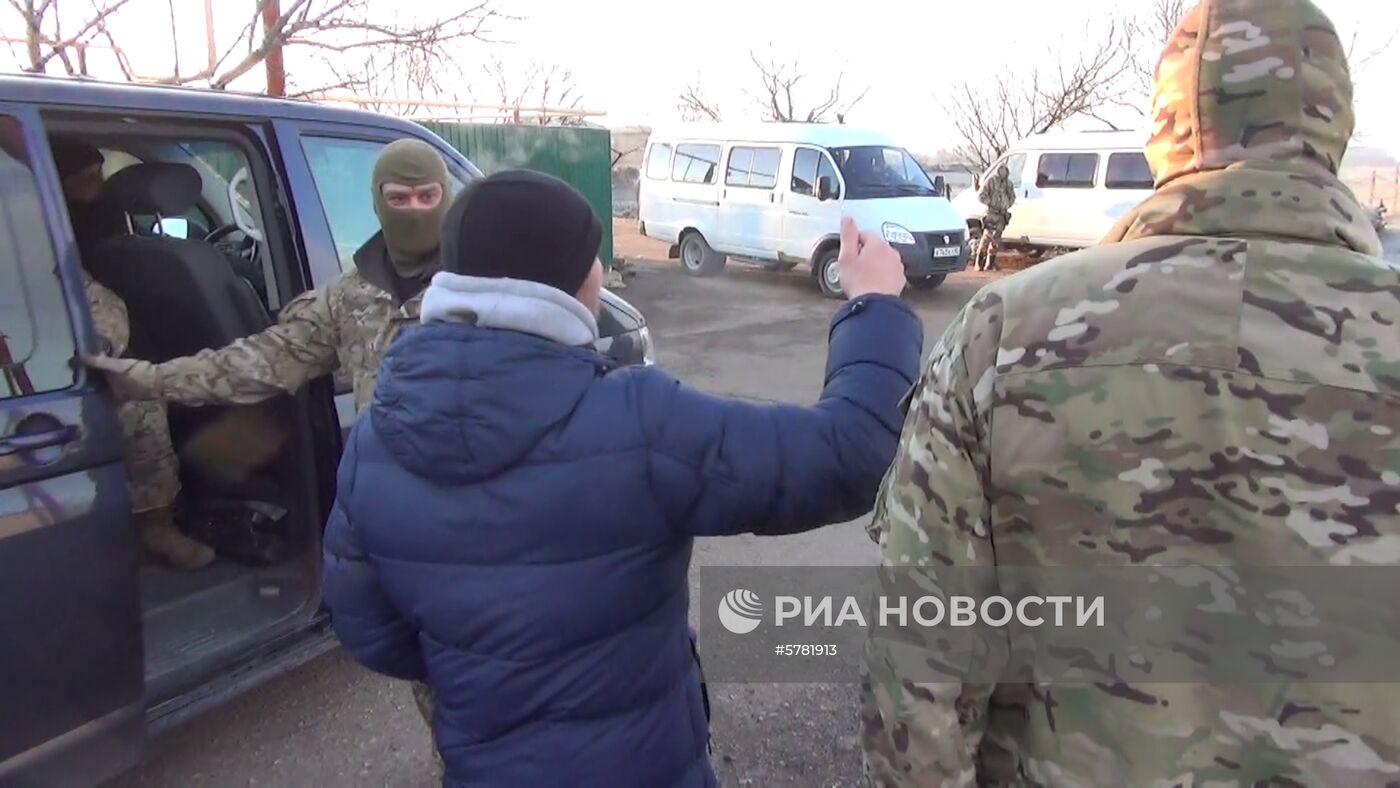 Сотрудники ФСБ задержали в Крыму членов террористической организации