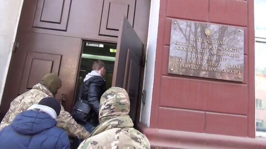 Сотрудники ФСБ задержали в Крыму членов террористической организации