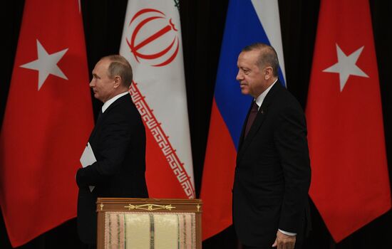 Рабочая поездка президента РФ В. Путина в Сочи