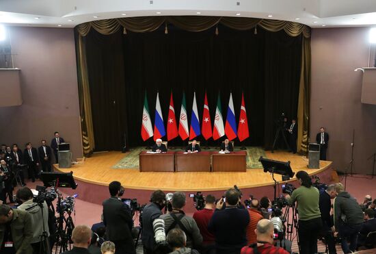 Рабочая поездка президента РФ В. Путина  в Сочи