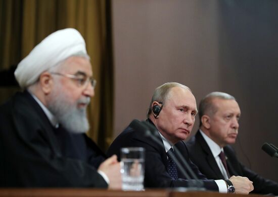 Рабочая поездка президента РФ В. Путина  в Сочи