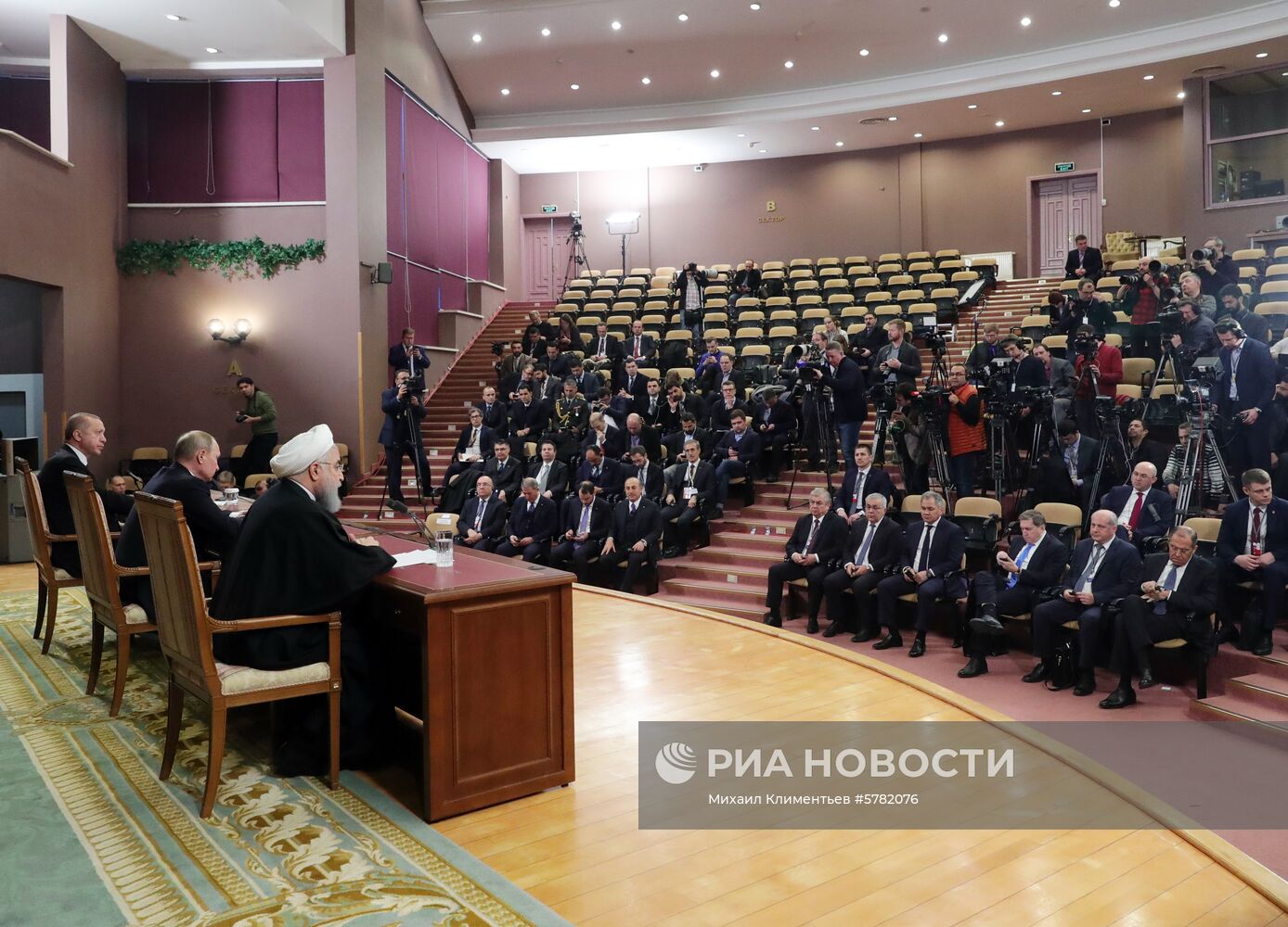 Рабочая поездка президента РФ В. Путина в Сочи