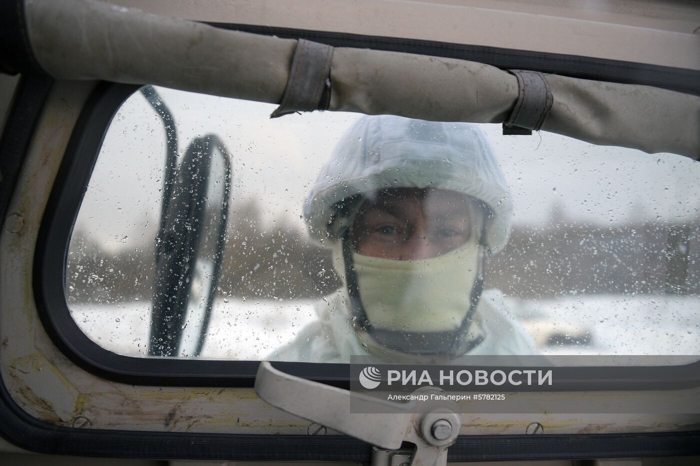 Тактико-специальные учения на полигоне "Дубровка" в Псковской области