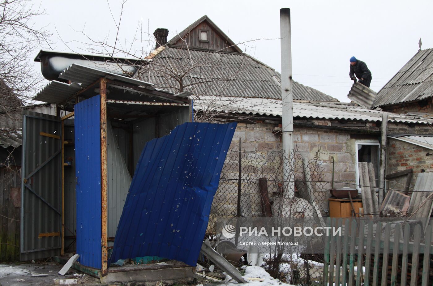 Последствия обстрела в Донецкой области