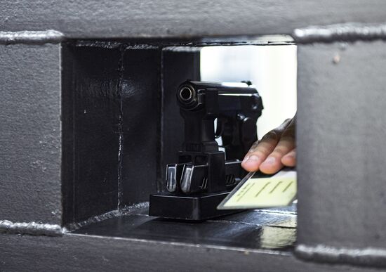 Работа линейного отдела транспортной полиции аэропорта Внуково 