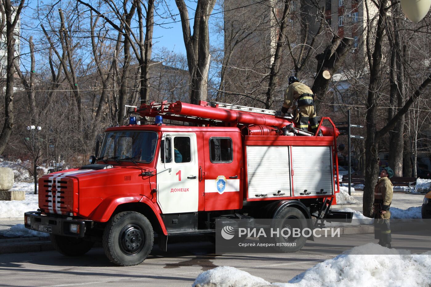 В центре Донецка прогремели три взрыва