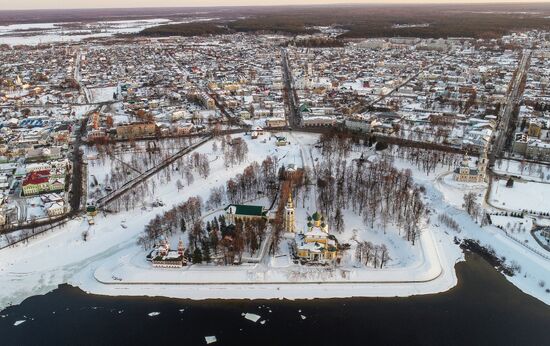 Города России. Углич