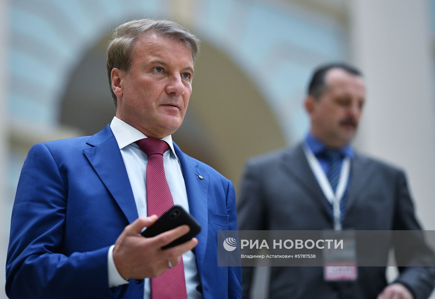 Ежегодное послание президента РФ В. Путина Федеральному Собранию