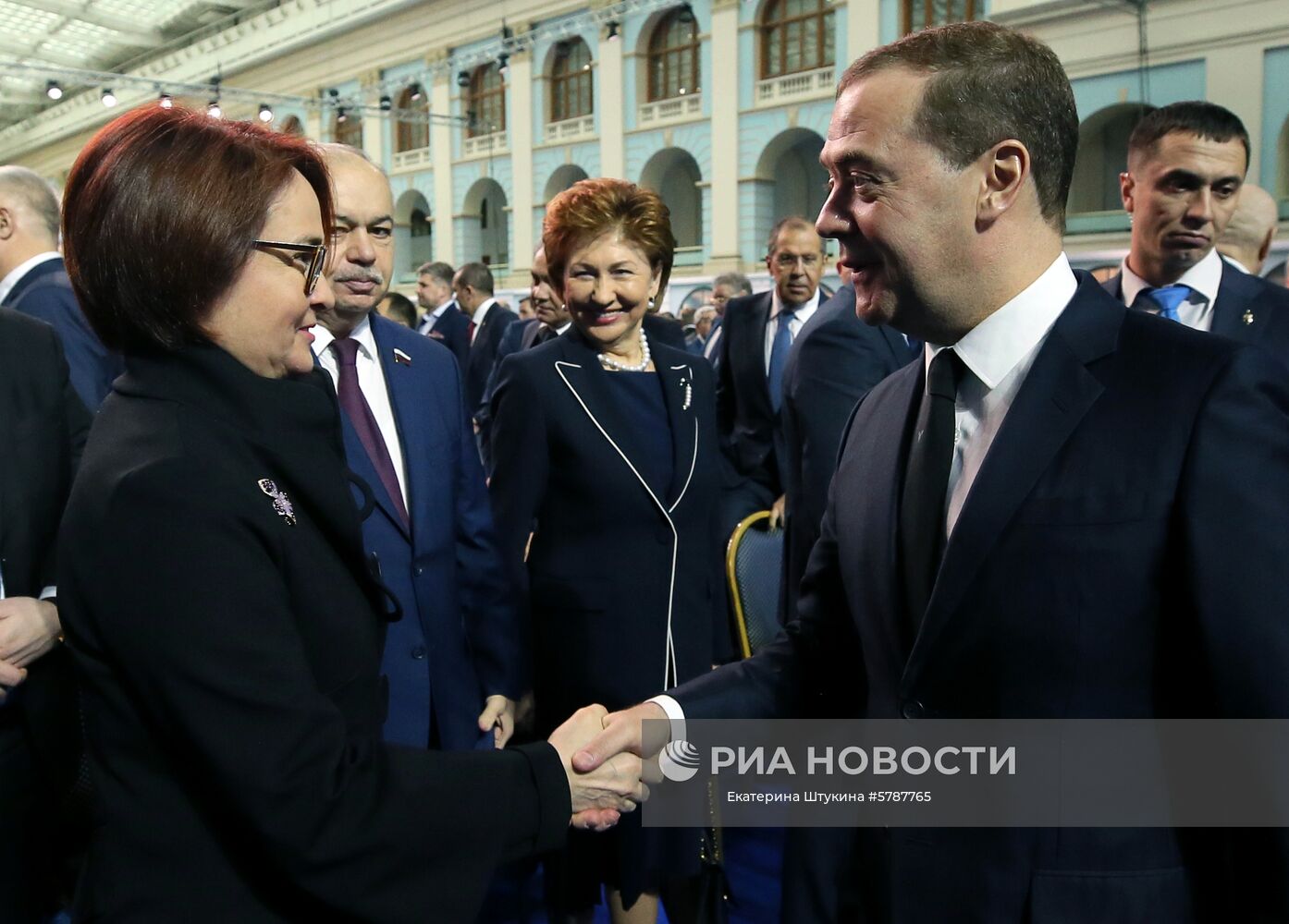 Ежегодное послание президента РФ В. Путина Федеральному Собранию