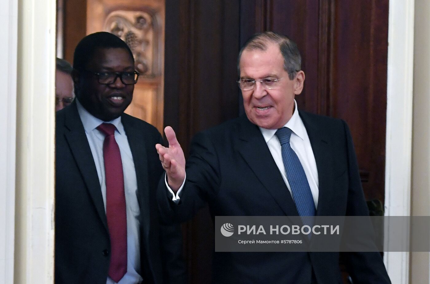 Встреча глав МИД РФ и Замбии С. Лаврова и Дж. Маланджа