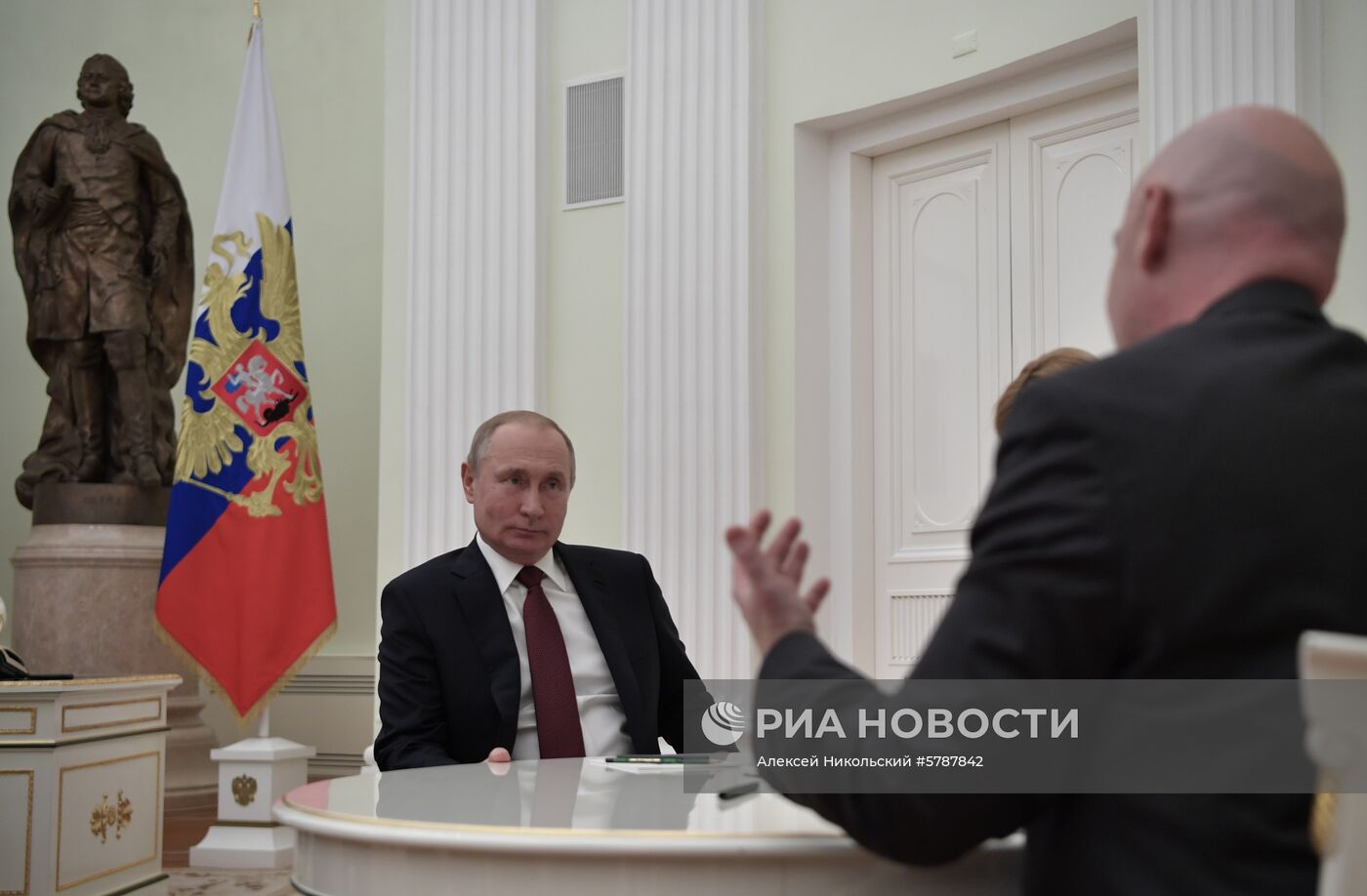 Встреча президента РФ В. Путина с президентом ФИФА Д. Инфантино