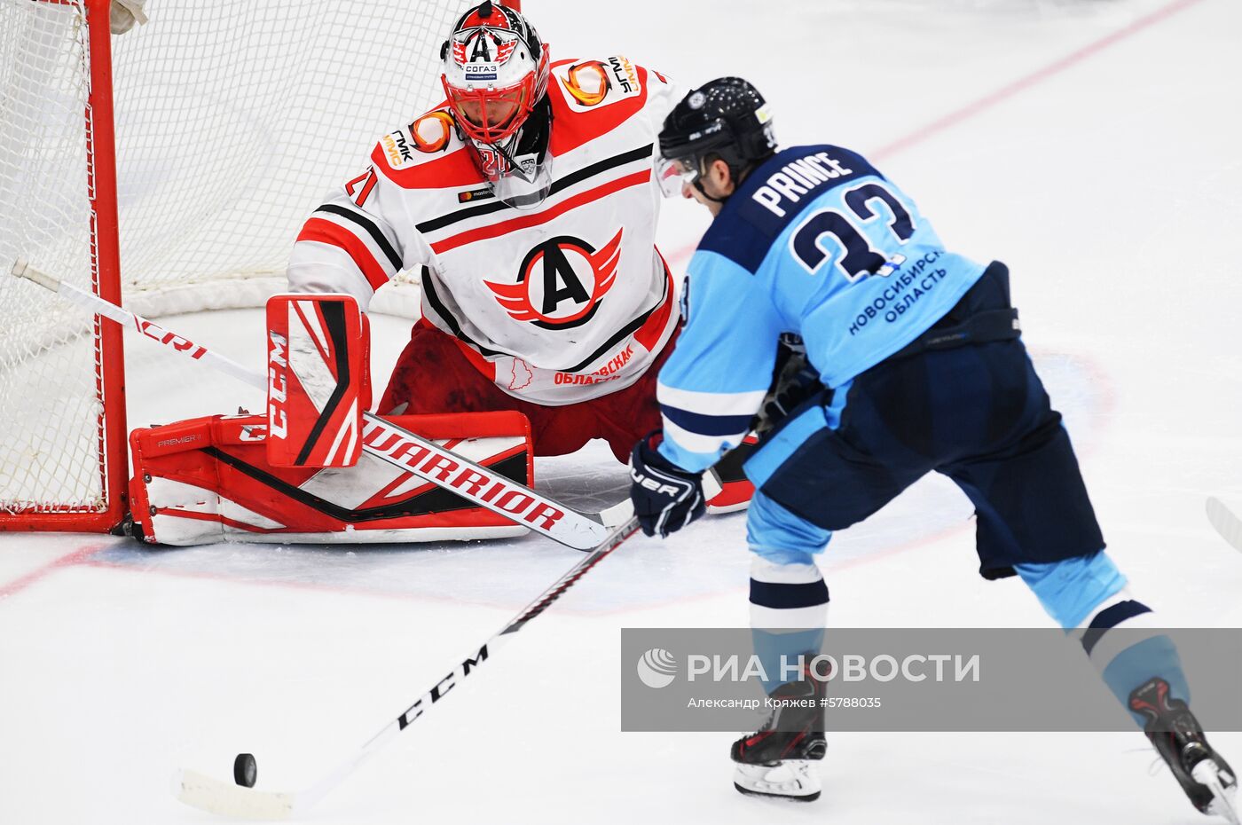 Хоккей. КХЛ. Матч "Сибирь" - "Автомобилист"
