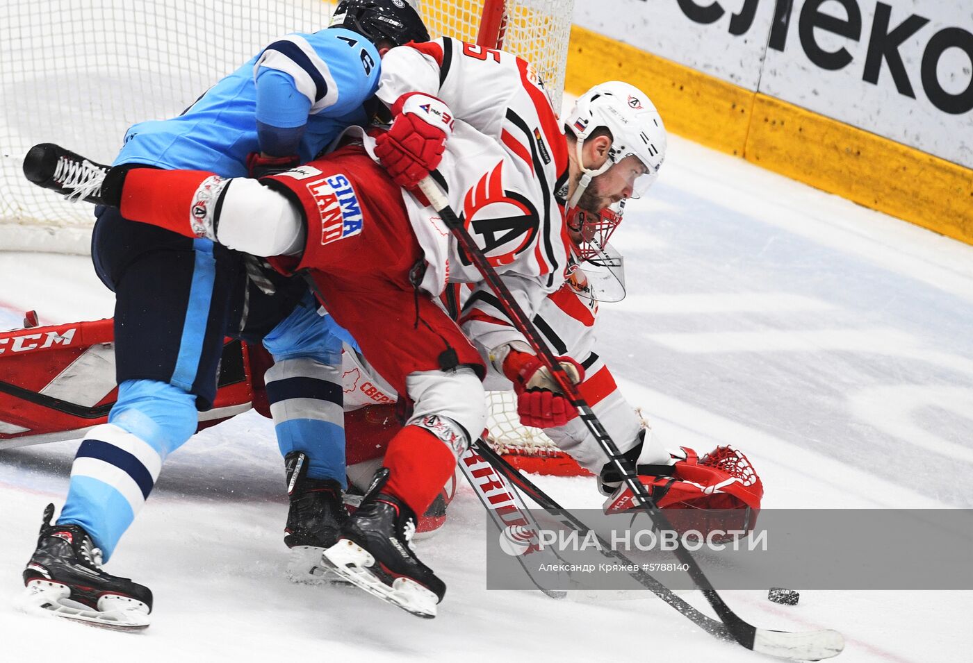 Хоккей. КХЛ. Матч "Сибирь" - "Автомобилист"