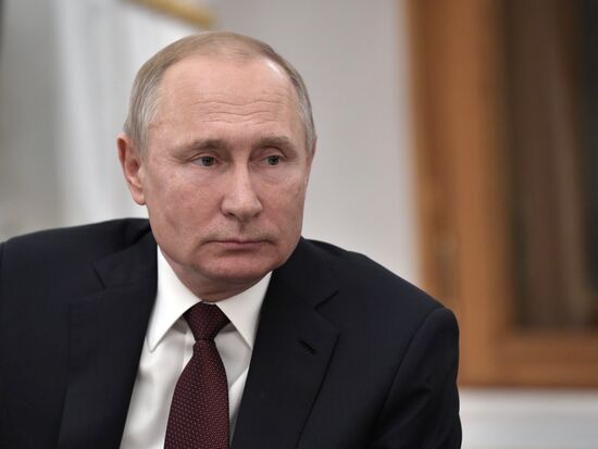 Встреча президента РФ В. Путина с представителями российских информагентств и печатных СМИ