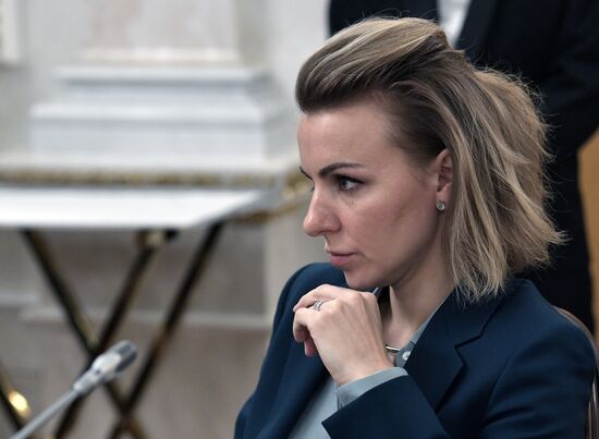 Встреча президента РФ В. Путина с представителями российских информагентств и печатных СМИ