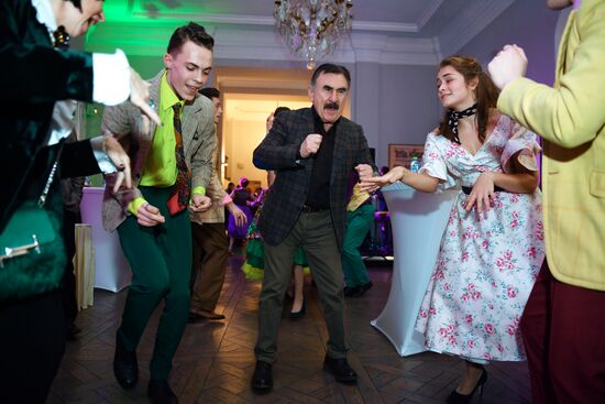 Спектакль "Стиляги" в Театре Наций