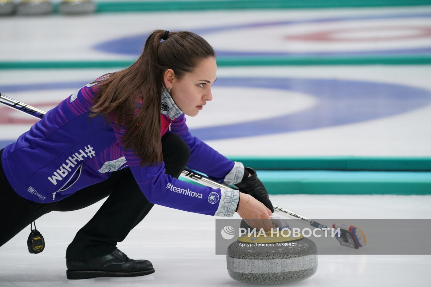 Керлинг. Отбор на чемпионаты мира 2019. Первый день 