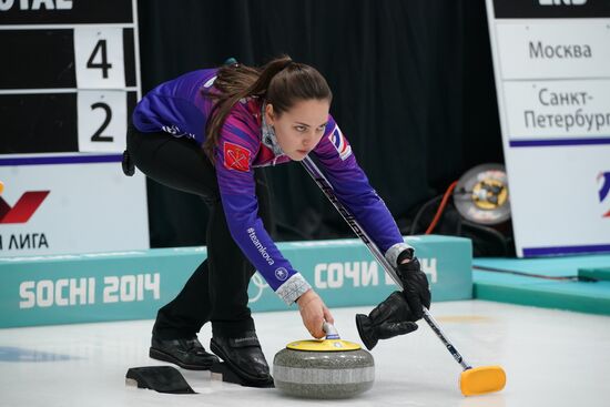 Керлинг. Отбор на чемпионаты мира 2019. Первый день 