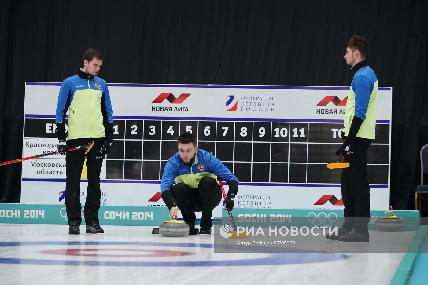 Керлинг. Отбор на чемпионаты мира 2019. Первый день 