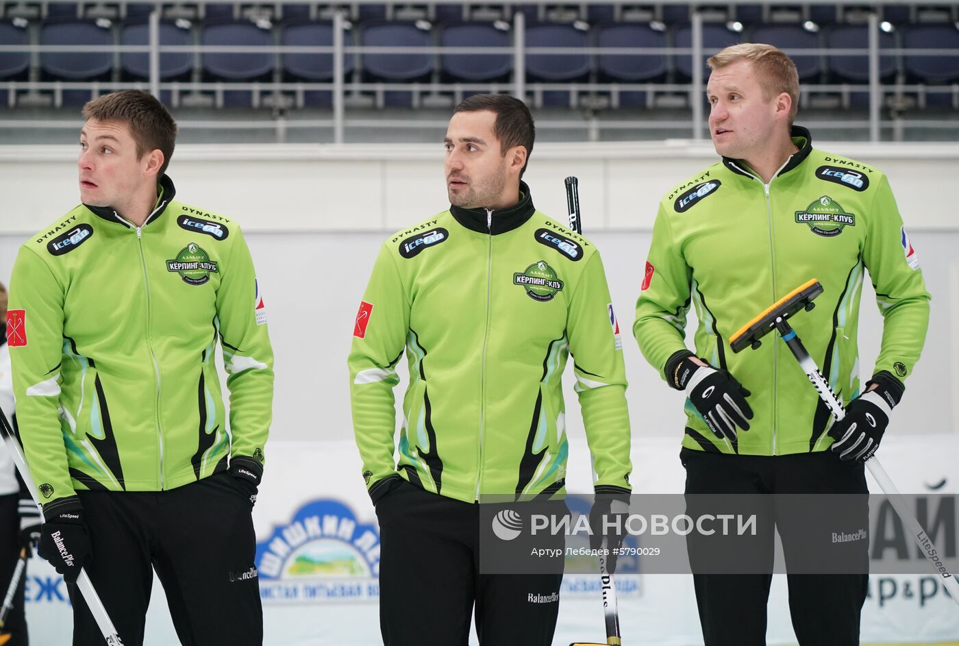 Керлинг. Отбор на чемпионаты мира 2019. Первый день 