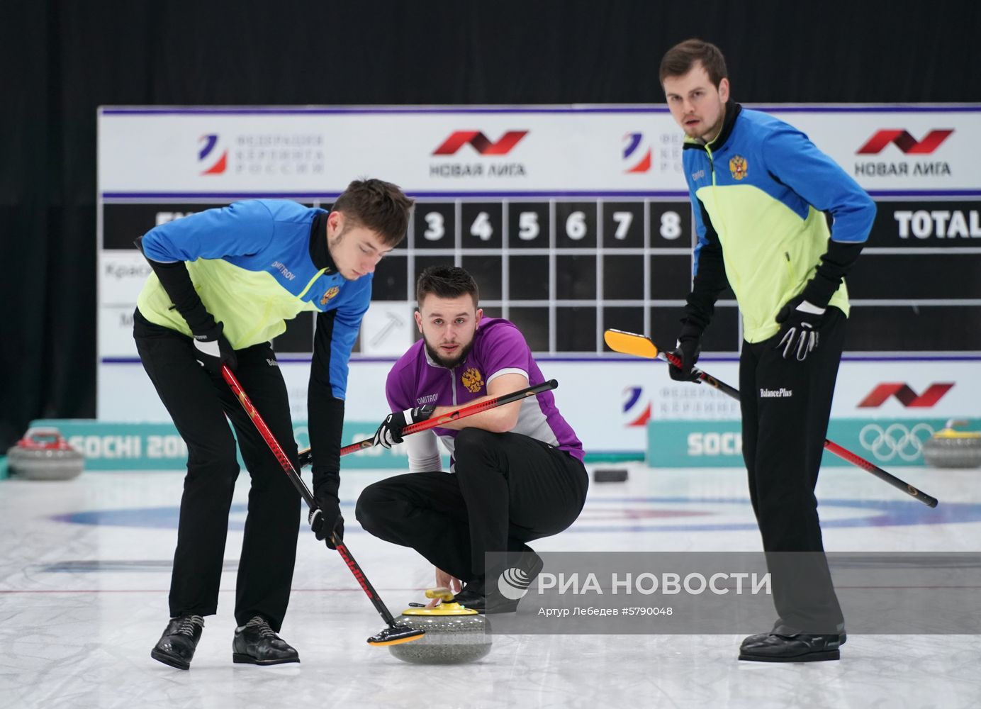 Керлинг. Отбор на чемпионаты мира 2019. Первый день 