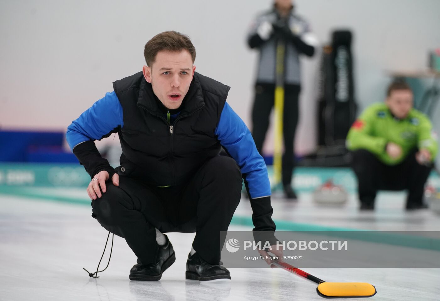 Керлинг. Отбор на чемпионаты мира 2019. Первый день 